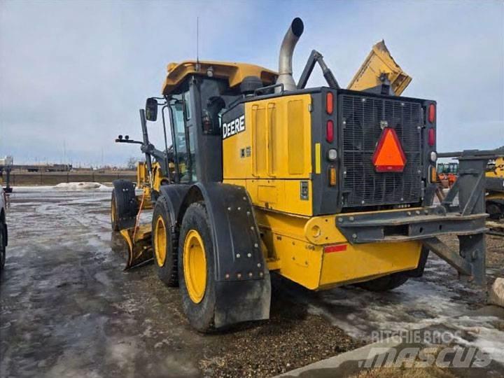 John Deere 772GP Grader
