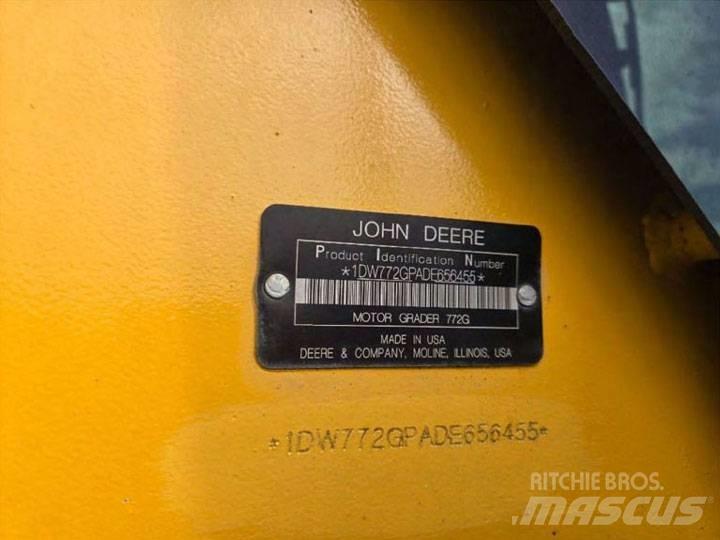 John Deere 772GP Grader
