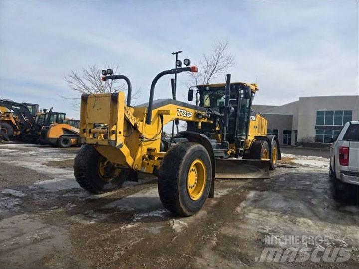 John Deere 772GP Grader
