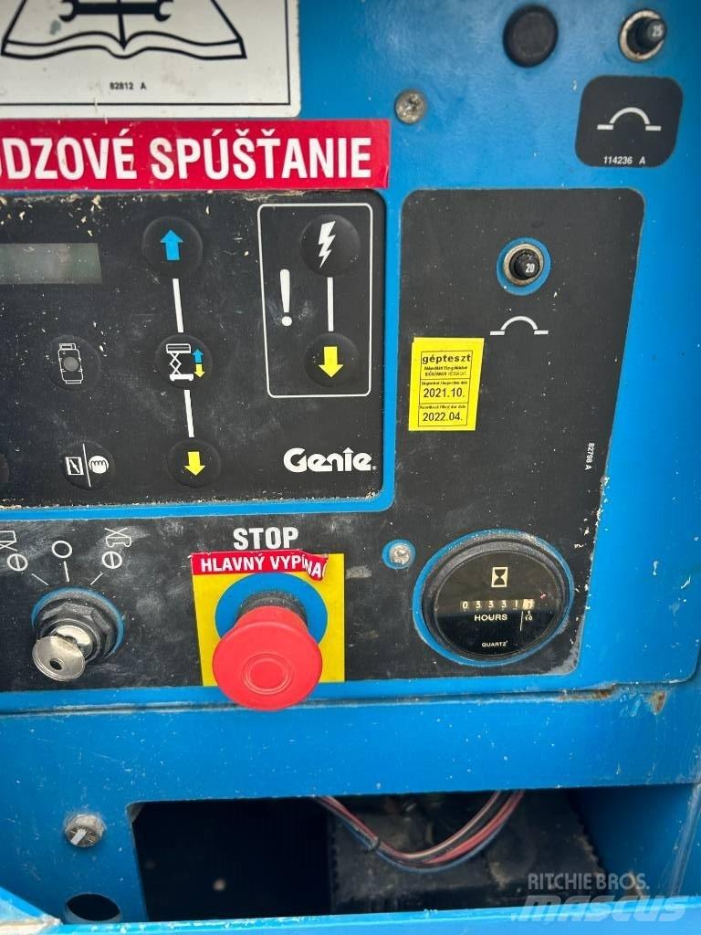 Genie GS 3384 RT Scheren-Arbeitsbühnen