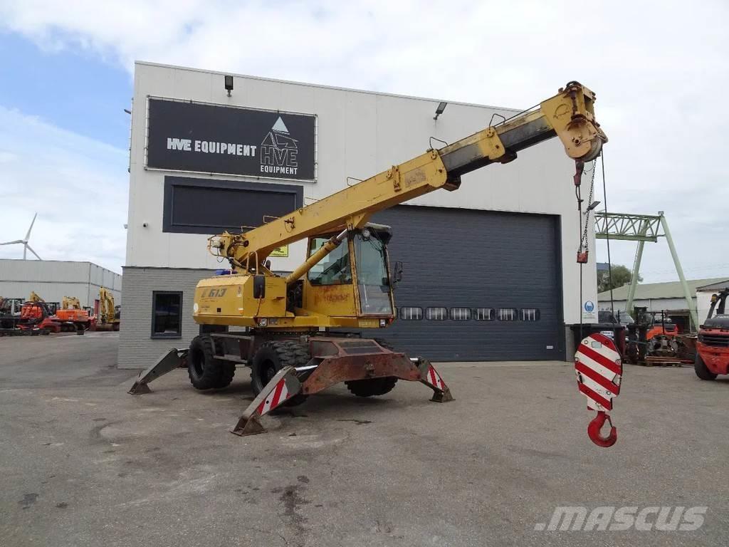 Sennebogen S613 Ruwterrein kranen