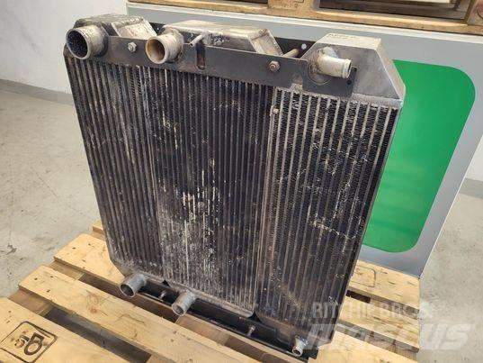 Merlo P34.7 cooler Radiatoren