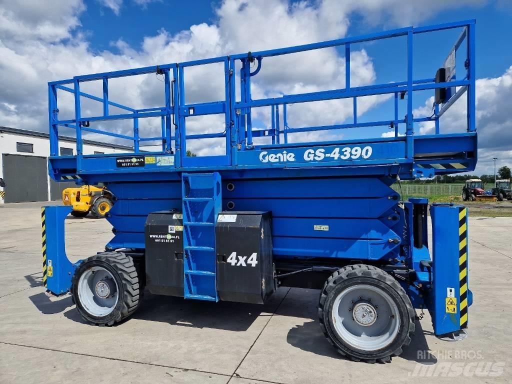 Genie GS 4390  RZ111 Scheren-Arbeitsbühnen
