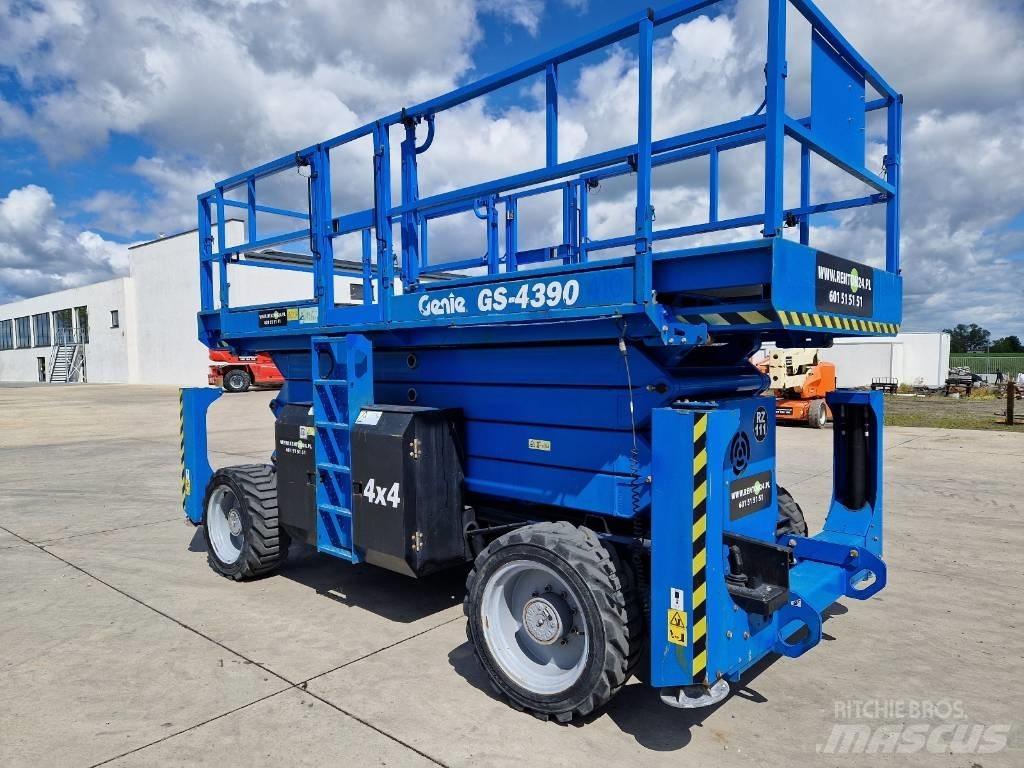 Genie GS 4390  RZ111 Scheren-Arbeitsbühnen