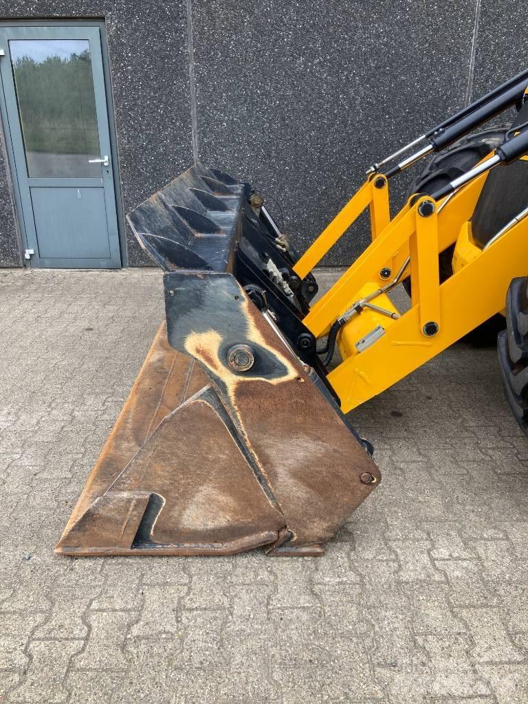 JCB 4 CX Pro Baggerlader