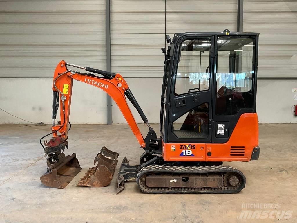 Hitachi ZX 19-6 CR Minibagger < 7t