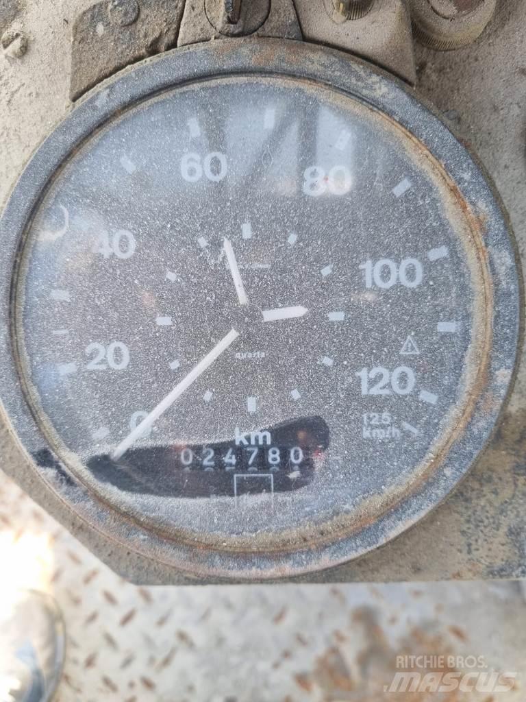 O&K G12 Grader