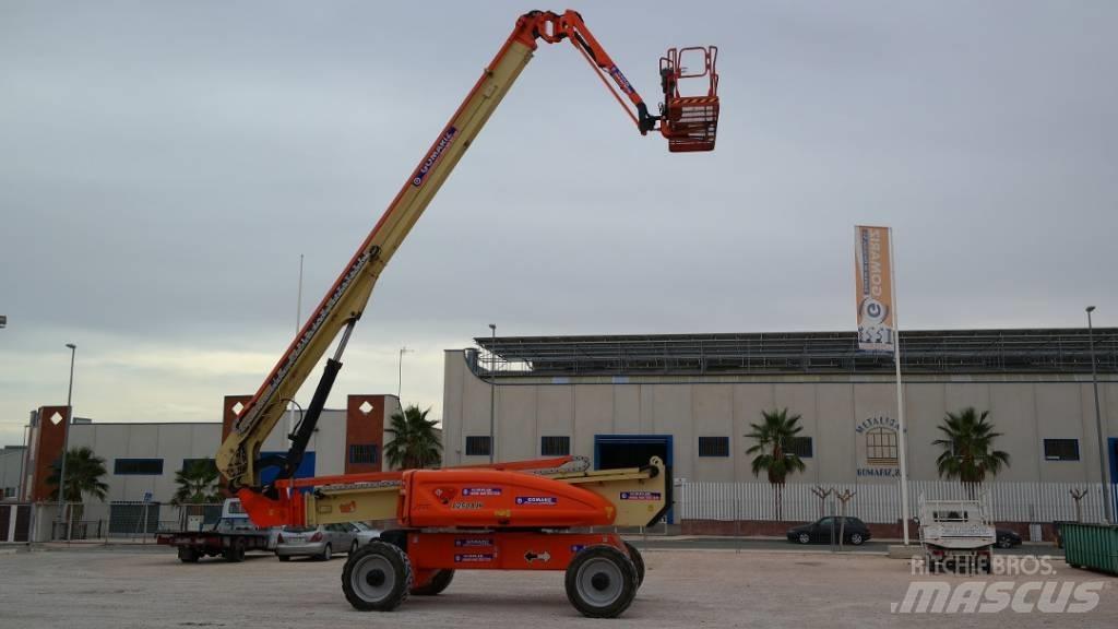 JLG 1250AJP Gelenkteleskoparbeitsbühnen