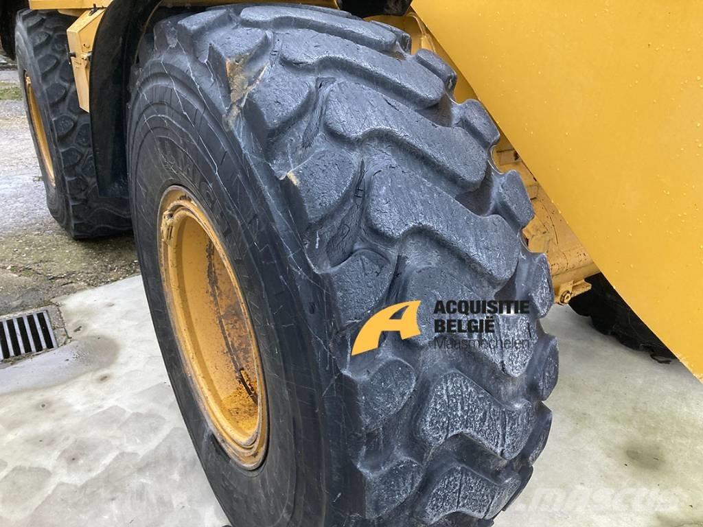 CAT 930M Radlader