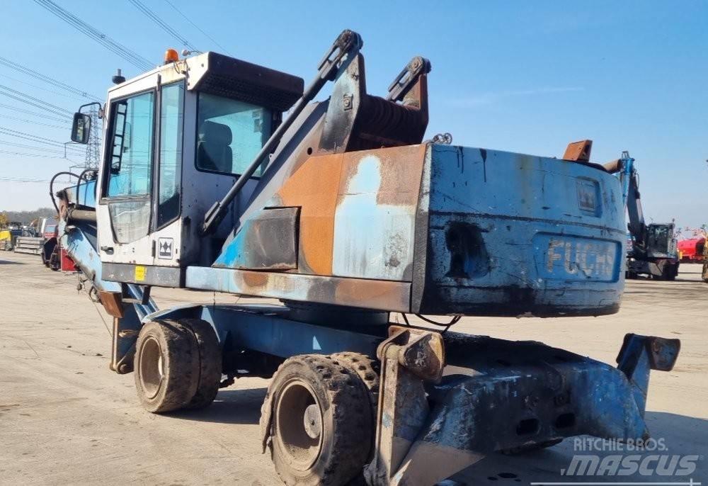 Terex Fuchs MHL 320 Materialumschlag