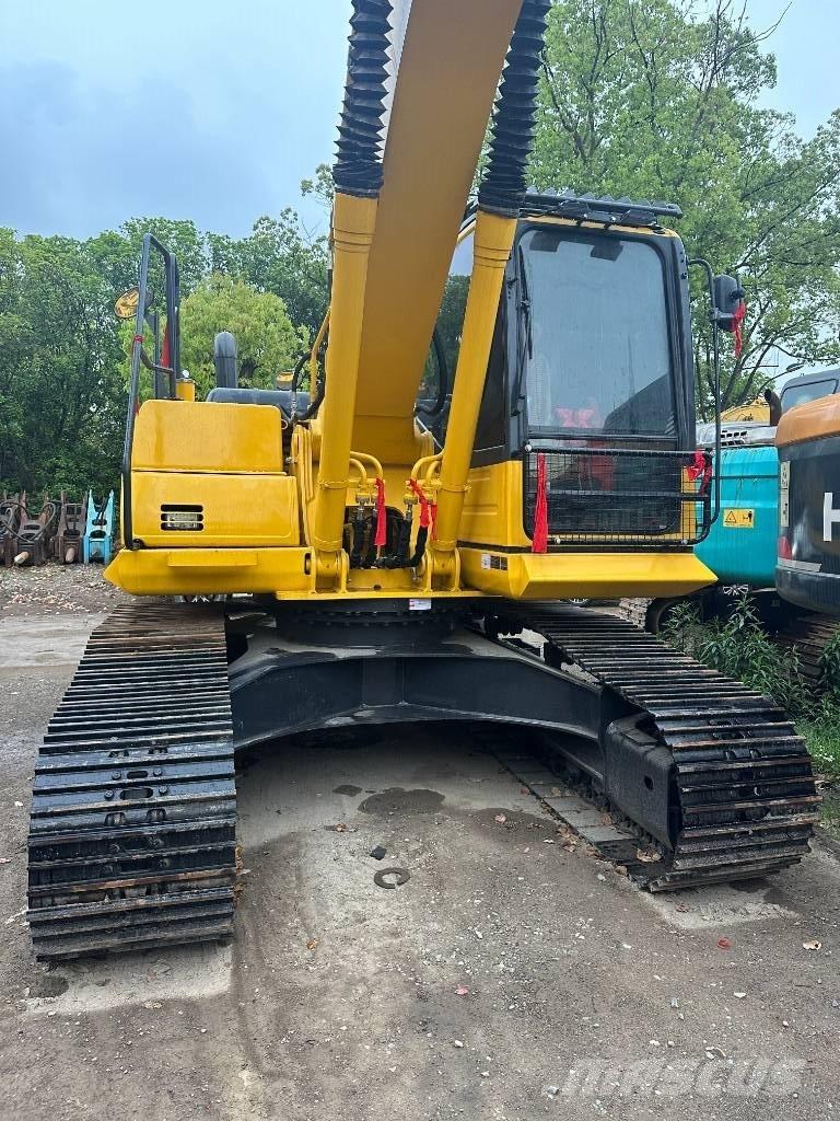 Komatsu PC 200-8 Raupenbagger