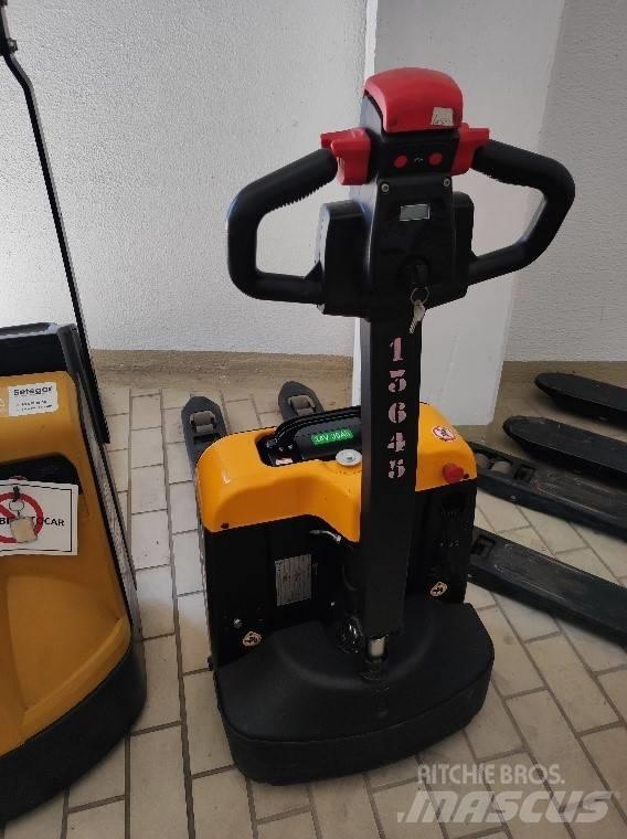  MB EPL154 Niedergabelstapler