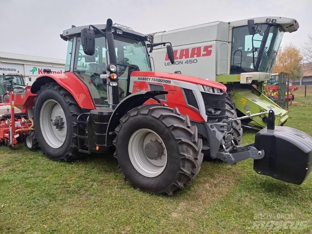 Massey Ferguson 7 S Traktoren