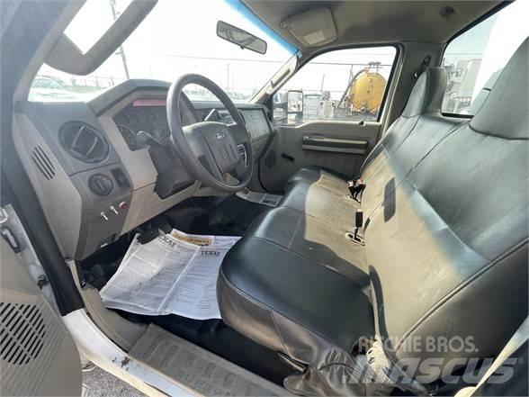 Ford F350 SD Sonstige Baumaschinen