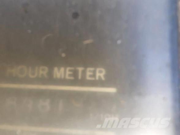 CAT E 70 B Raupenbagger