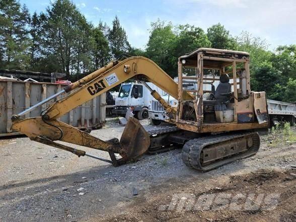 CAT E 70 B Raupenbagger