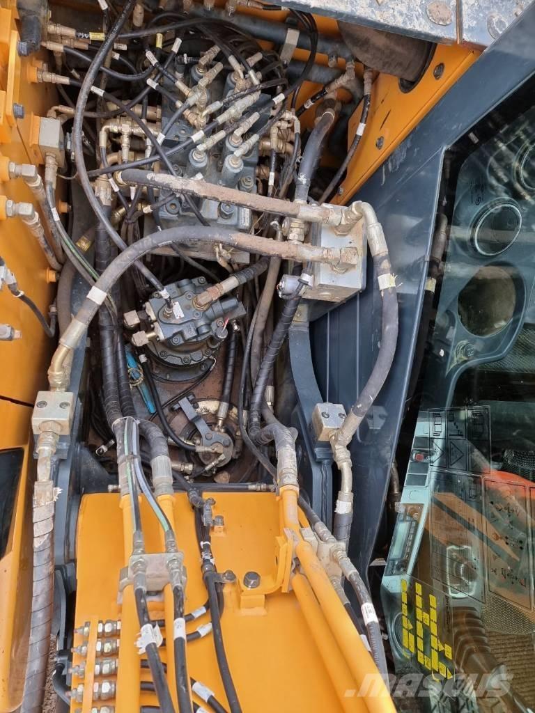 Hyundai HX 140 L Raupenbagger