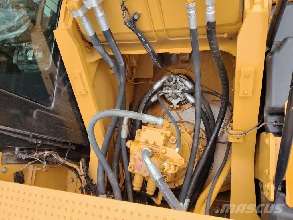 CAT 330 GC Raupenbagger