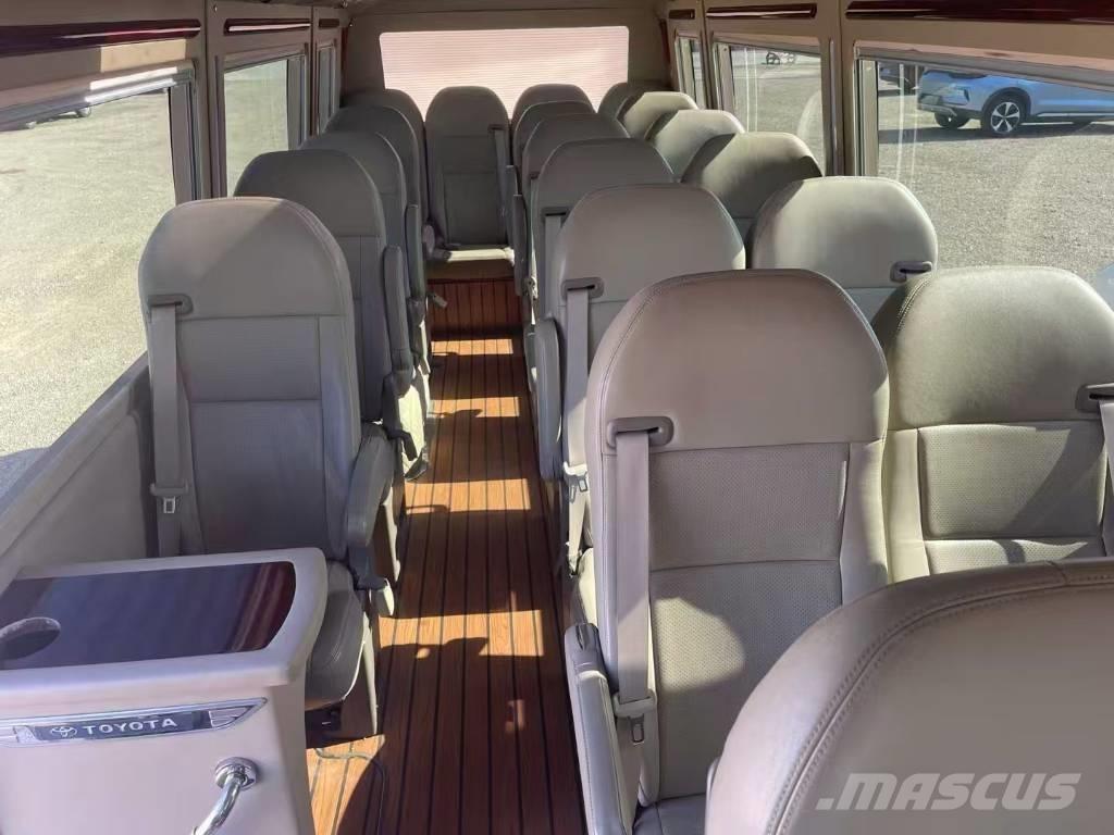 Toyota Coaster Überlandbusse
