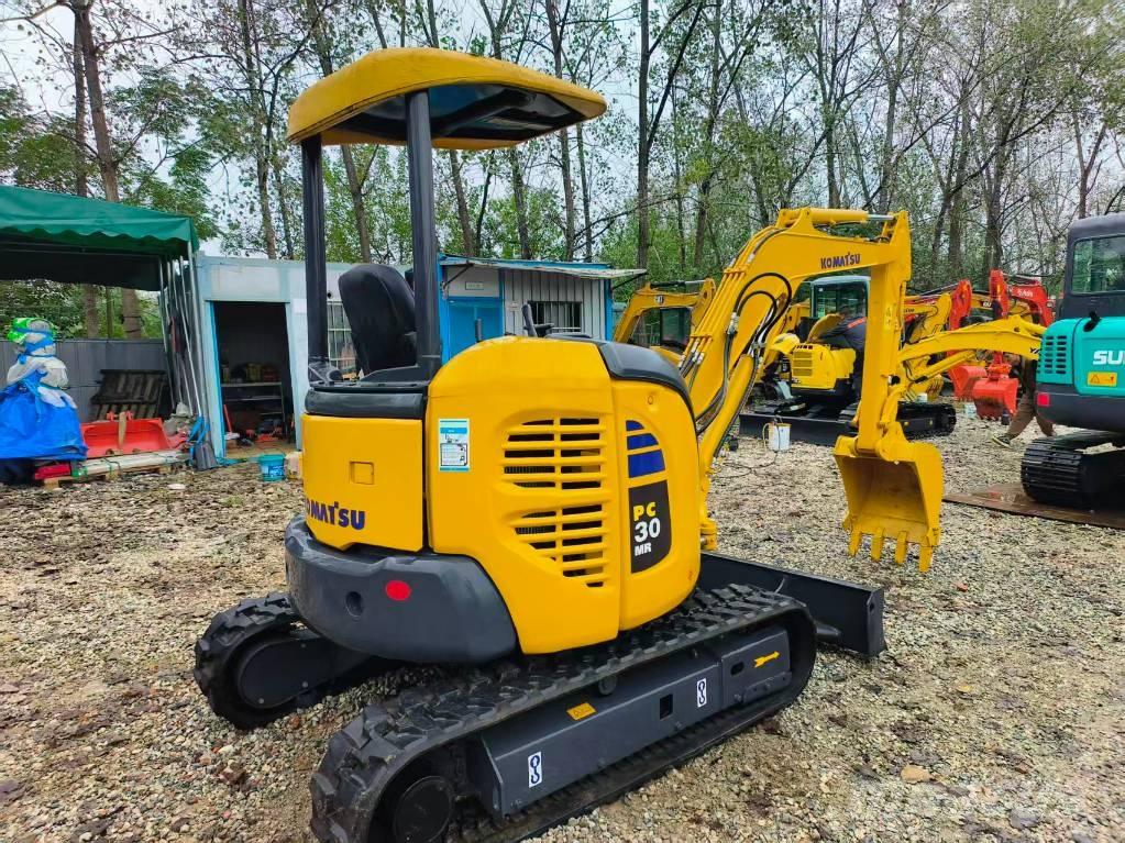 Komatsu PC 30 Minibagger < 7t