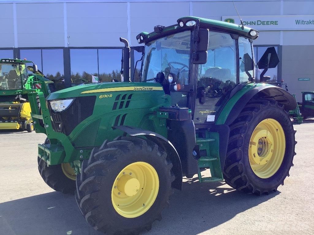 John Deere 6130R Traktoren