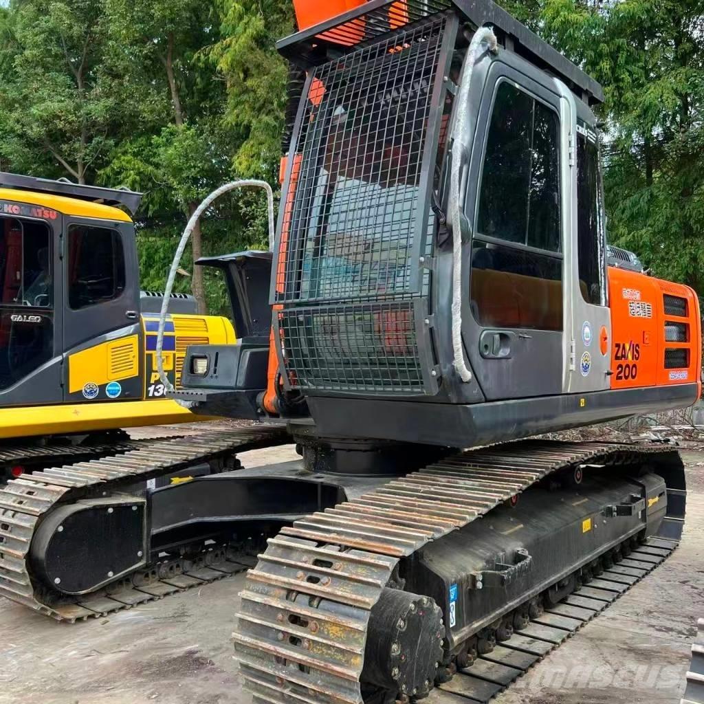 Hitachi ZX 250-3 G Midibagger  7t - 12t
