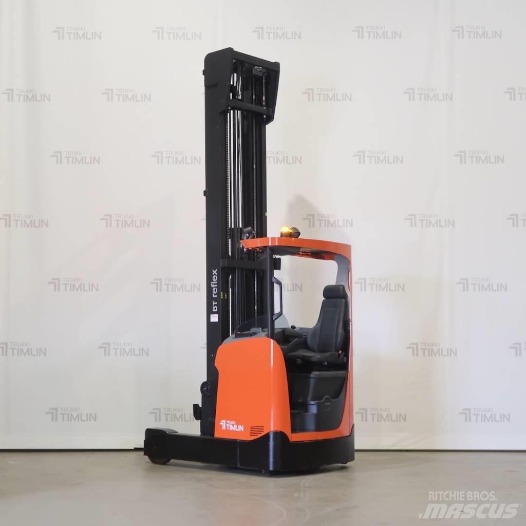 Toyota RRE200HC Schubmaststapler