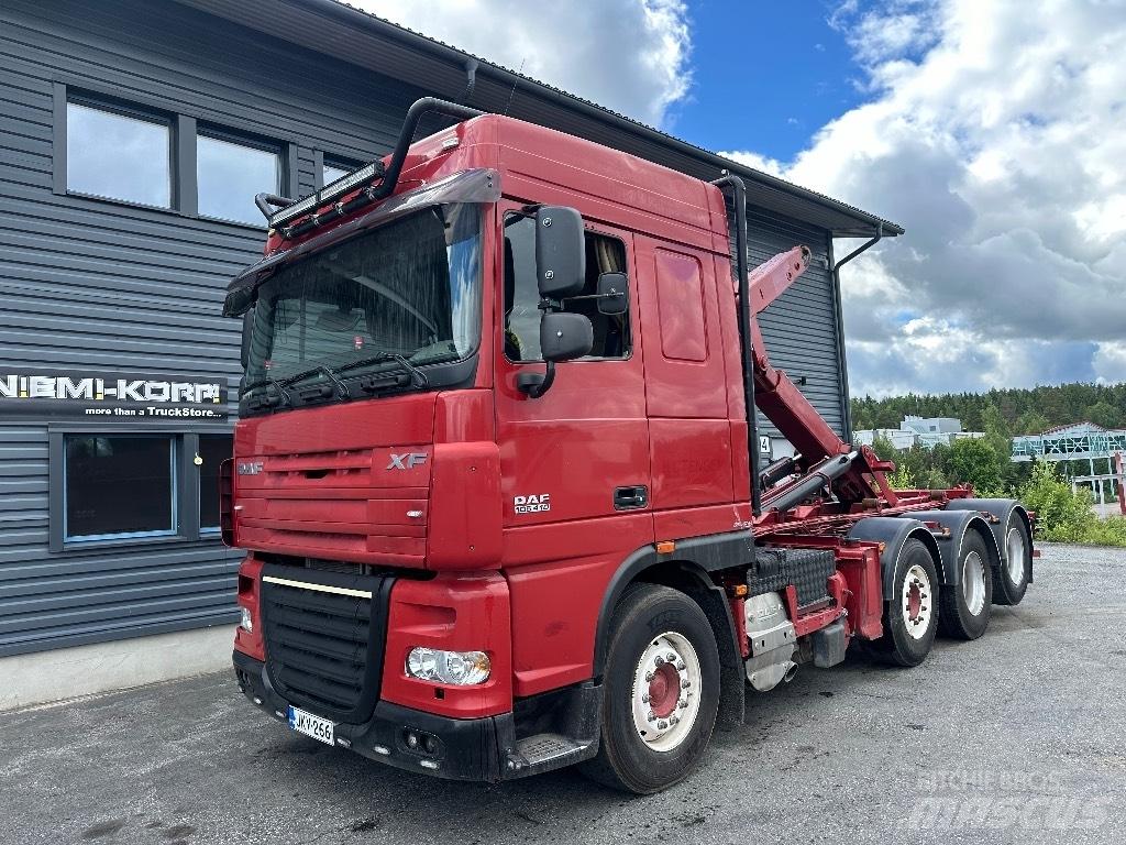 DAF XF105.410 8x2 Abrollkipper