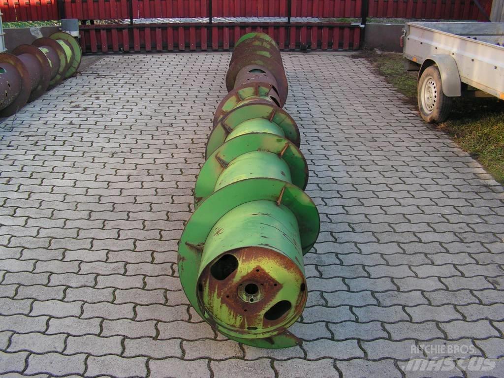 John Deere 818 Erntevorsätze