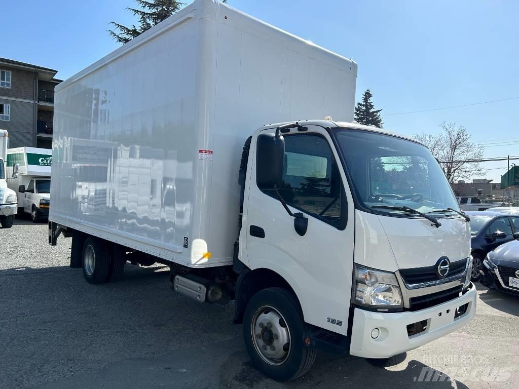 Hino 195 Getränkewagen