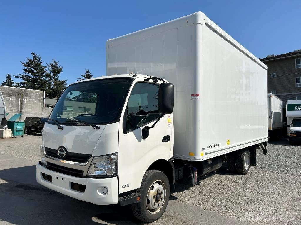 Hino 195 Getränkewagen