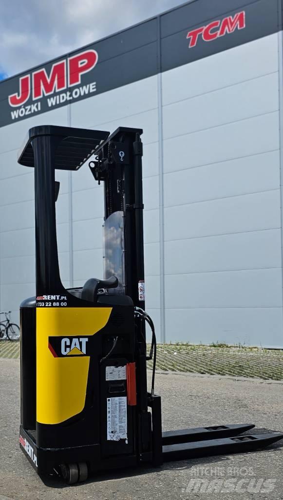 CAT NSR 16 N Schmalgangstapler