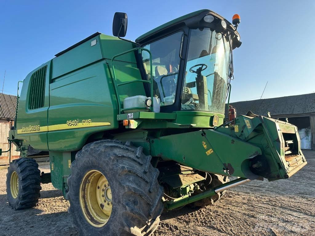 John Deere 9540 CWS Mähdrescher