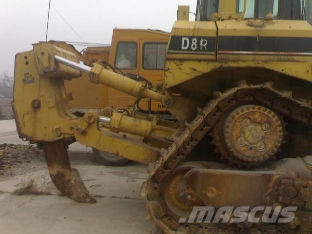 CAT D 8 R Bulldozer