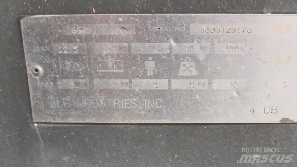 JLG 660 SJ Teleskopbühnen