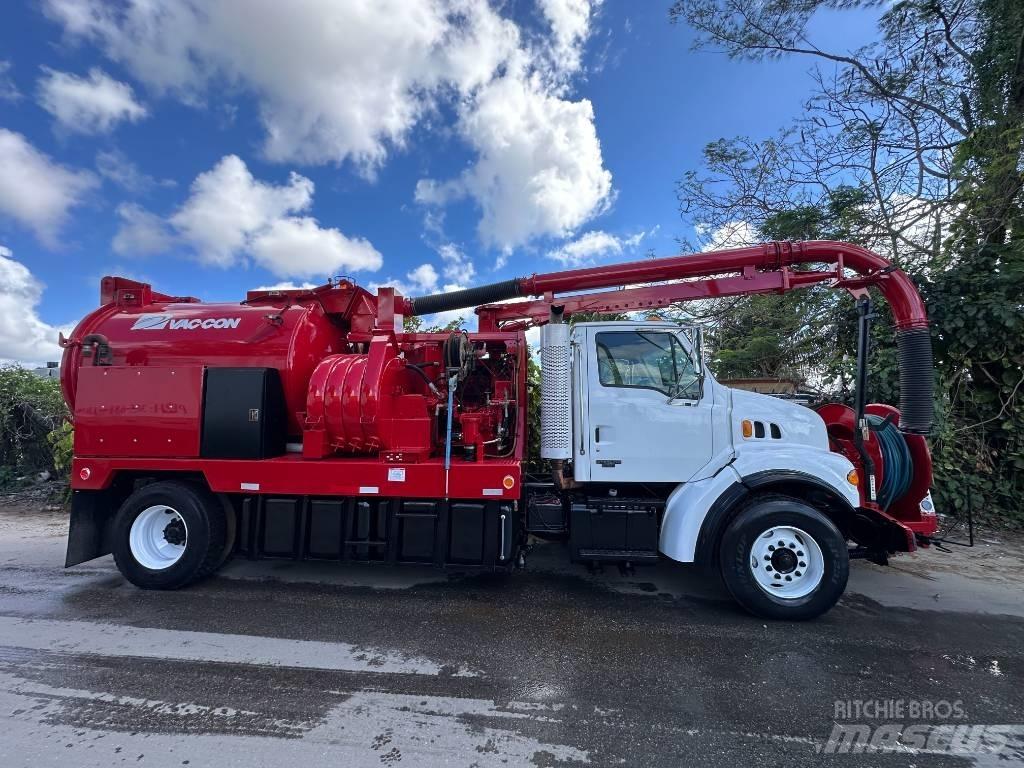 Sterling L 7500 Saug- und Druckwagen