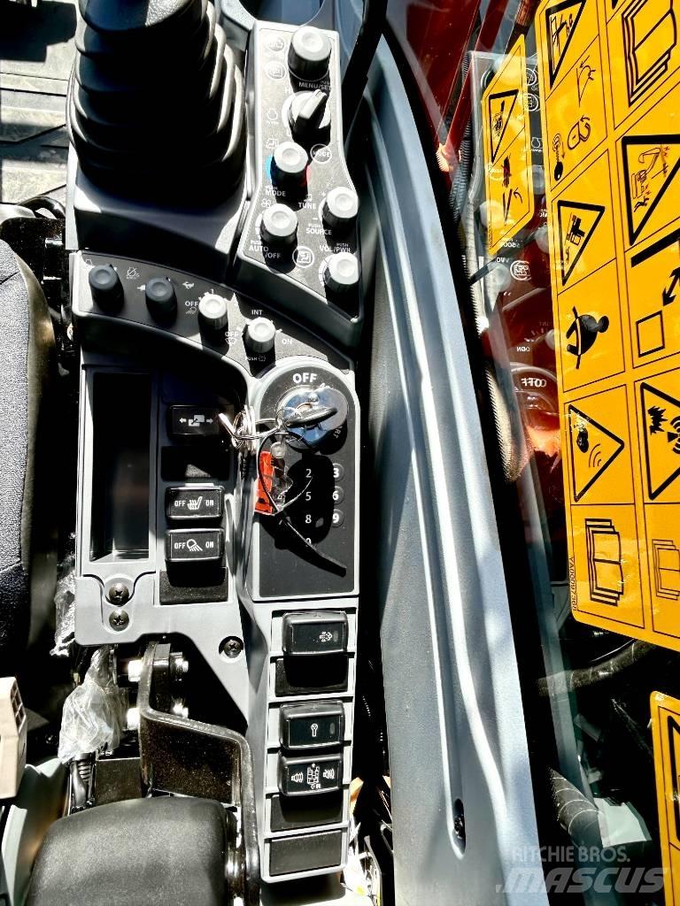 Hitachi ZX130-7 Raupenbagger