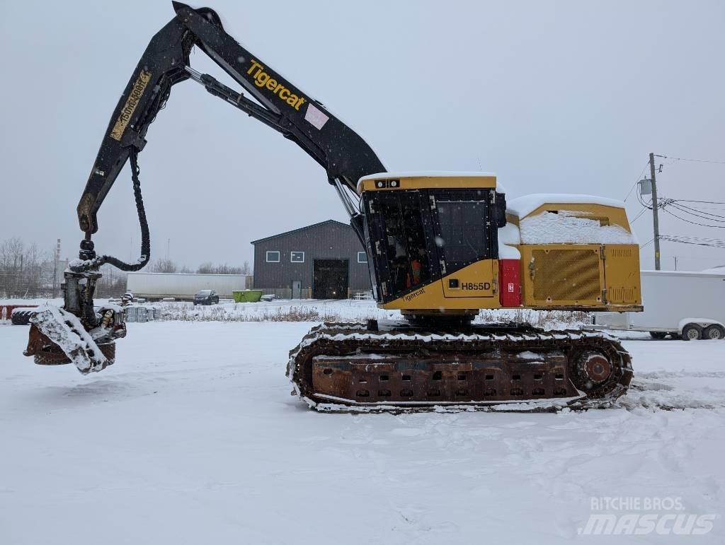 Tigercat 855D Harvester