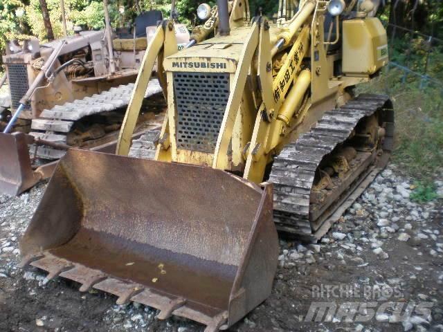 Mitsubishi BS3F Bulldozer