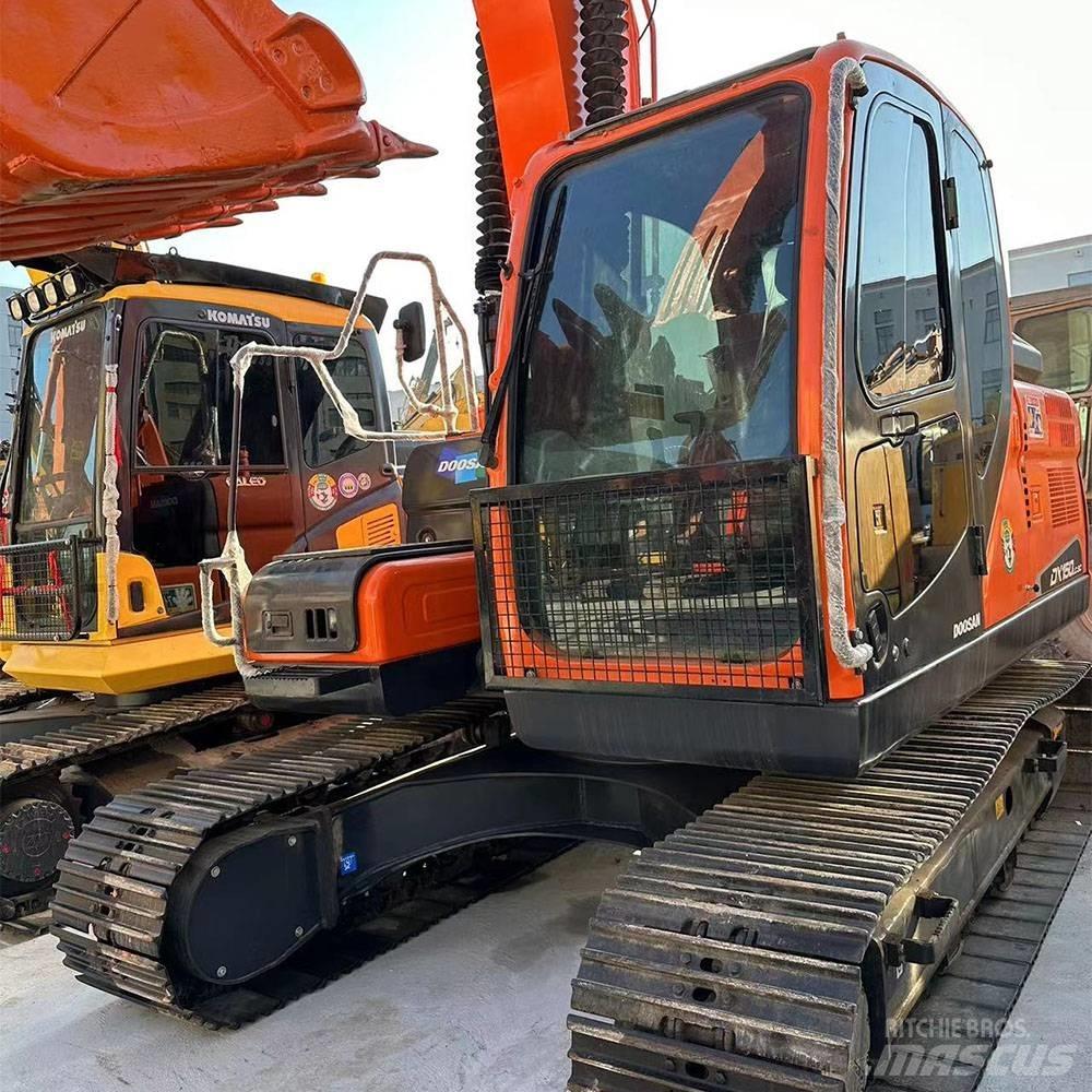 Doosan DX150LC-9C Raupenbagger