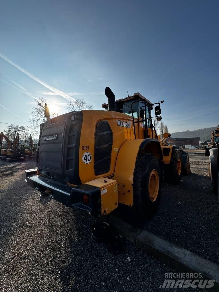 Hyundai HL 960 Radlader