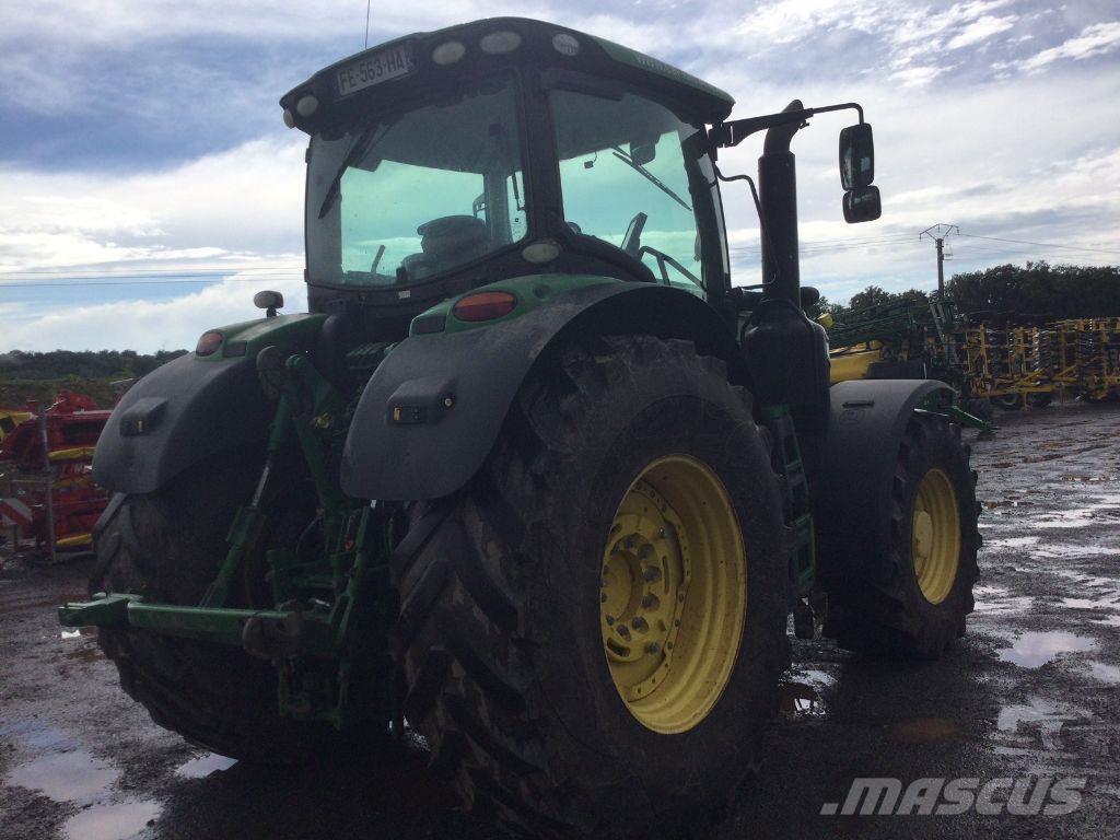 John Deere 6250R Traktoren