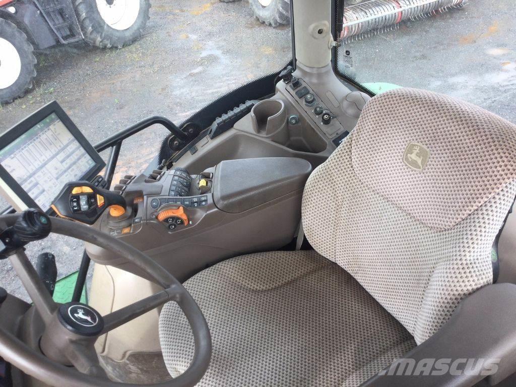 John Deere 6250R Traktoren