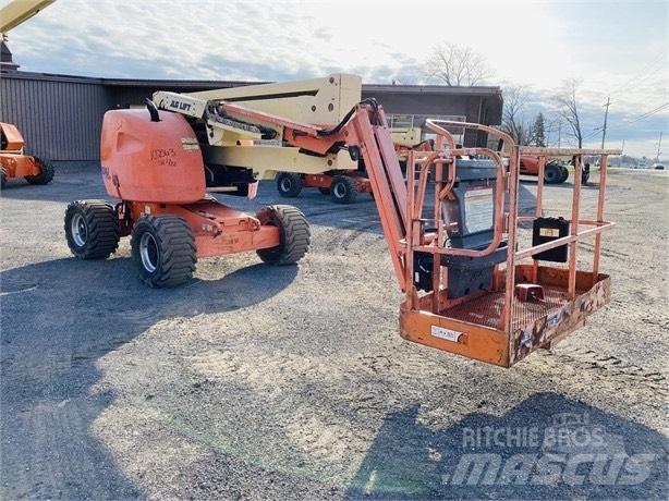 JLG 450 AJ Gelenkteleskoparbeitsbühnen