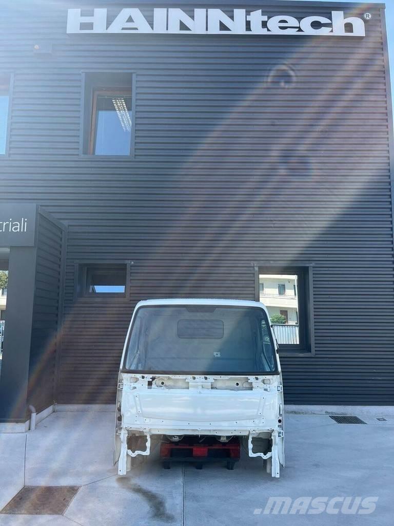 Mitsubishi S MODEL Kabinen