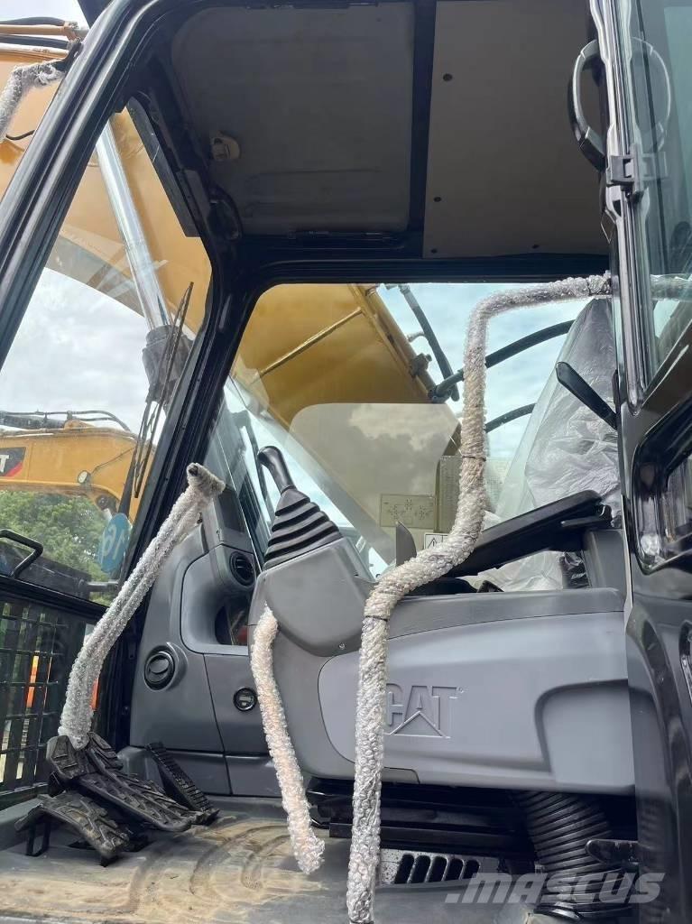 CAT 320 D Raupenbagger