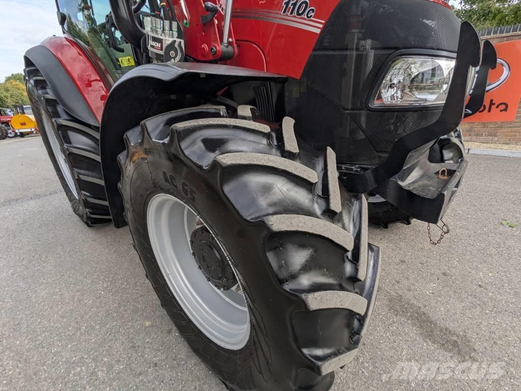 CASE 110C Traktoren