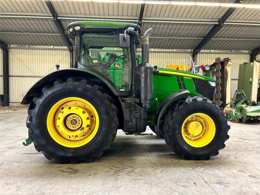 John Deere 7310R Traktoren