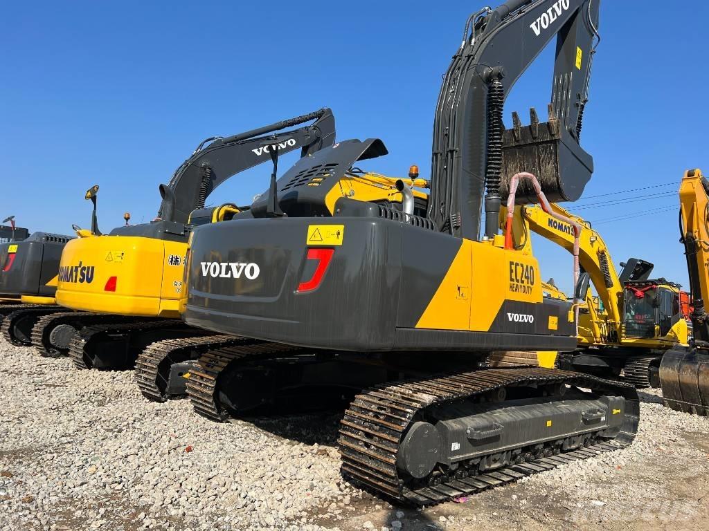 Volvo EC240DL Raupenbagger