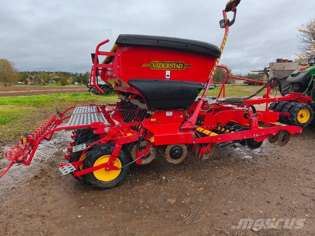 Väderstad Rapid 400C Drillmaschinen